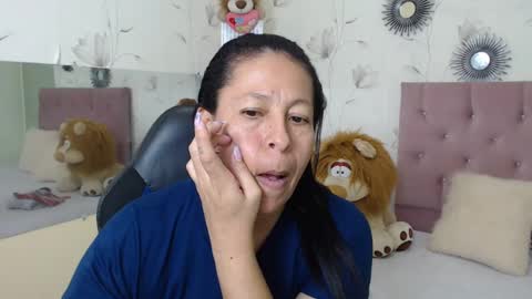 Snapshot of mature_martina_ chatting on February 11, 6:55 pm Martina online show from February 11, 6:55 pm