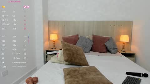 Vayolet Castro online show from September 11, 11:33 am