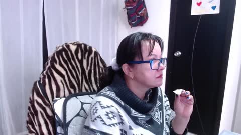 Snapshot of mature_wolf chatting on January 24, 2:19 pm Sonia online show from January 24, 2:19 pm