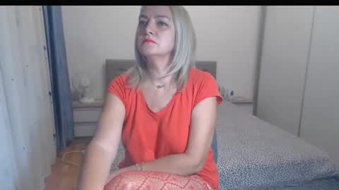 Snapshot of maturediana chatting on September 27, 3:48 am maturediana online show from September 27, 3:48 am