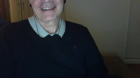 maturehotman online show from January 7, 5:20 pm