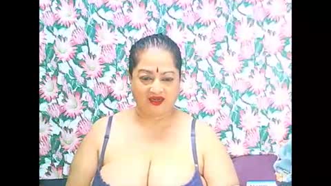 matureindian654u online show from June 7, 4:34 pm