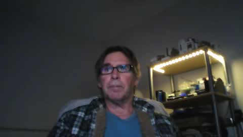 maturewisdom61 online show from December 28, 5:12 am
