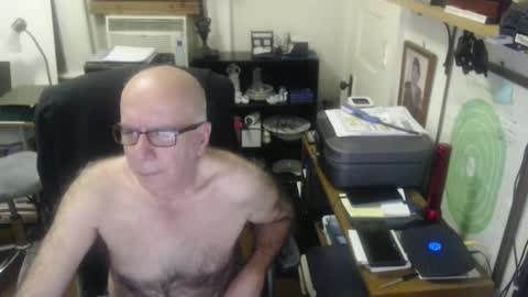 Maurice online show from February 9, 3:11 am