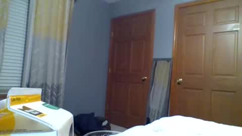 mauricescott online show from April 8, 2:58 am