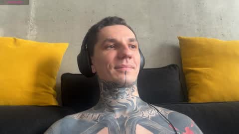    online show from November 6, 6:16 am