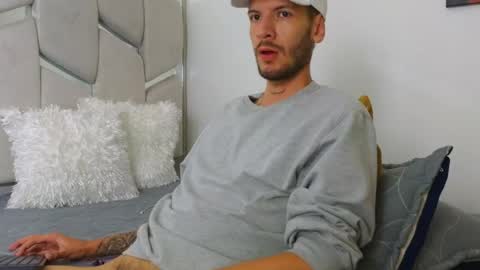 Max Taylor online show from April 14, 5:11 am