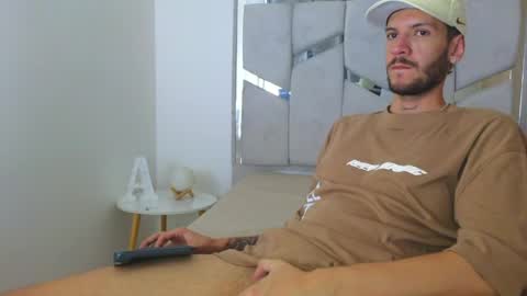Max Taylor online show from May 16, 8:51 pm