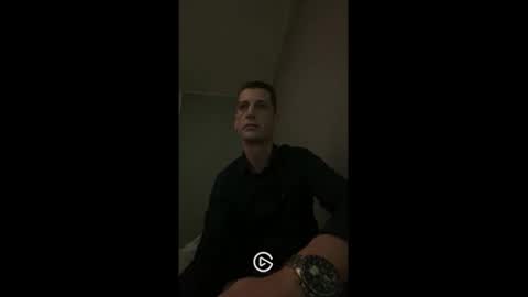 Snapshot of maxbose666 chatting on December 30, 10:55 pm Max online show from December 30, 10:55 pm