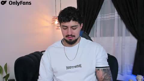 Maximo online show from February 24, 7:00 am