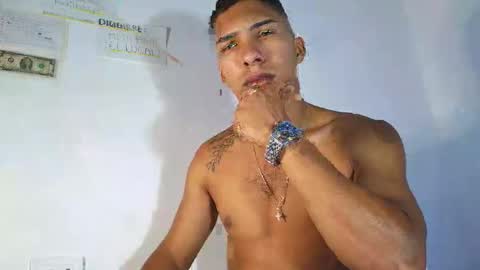 Maximo Aron Vega online show from February 6, 1:09 am