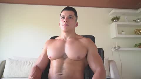 Sebastian online show from September 17, 8:12 pm