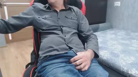 maximus3334 online show from November 14, 10:50 am