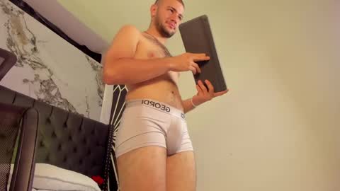 Maximus online show from May 29, 1:31 pm