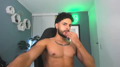 Maxi online show from November 29, 10:28 pm