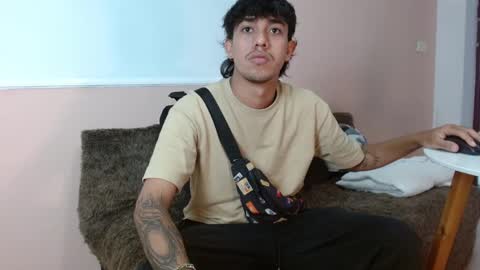 Maxx online show from November 3, 8:32 pm