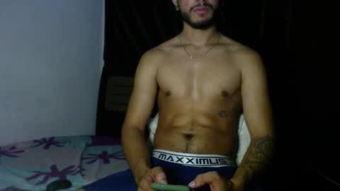 maxximus_10 online show from January 2, 10:48 am