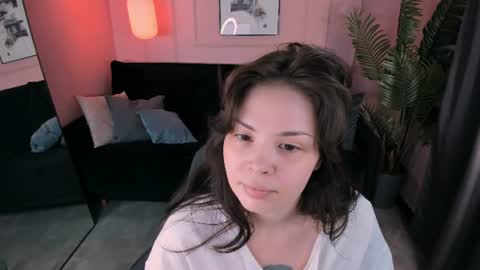 Maya online show from June 20, 2:34 pm