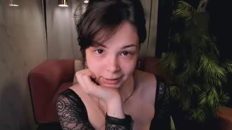 Maya online show from July 3, 3:06 pm
