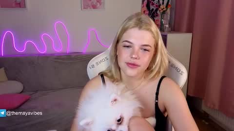 Maya online show from February 14, 4:15 am