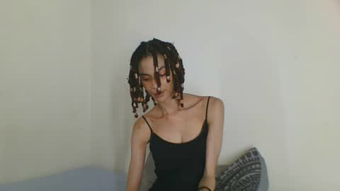 maya online show from March 11, 9:40 pm