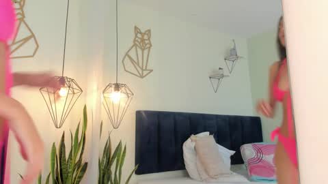 mayaevansmg online show from December 2, 2:26 pm