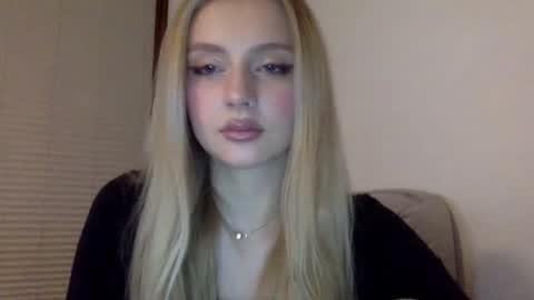 mayaflirt online show from March 23, 8:03 pm