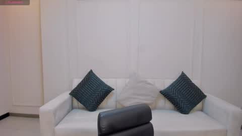 M A Y A    H O F F M A N online show from February 10, 11:24 am