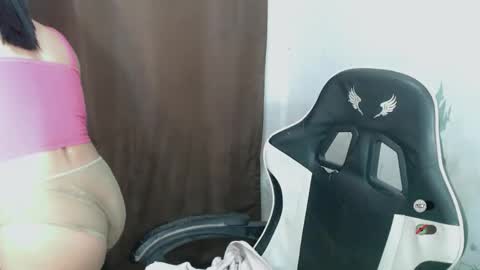 mayasally_ online show from June 1, 9:10 am