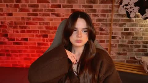 maybloom_ online show from February 20, 10:06 am