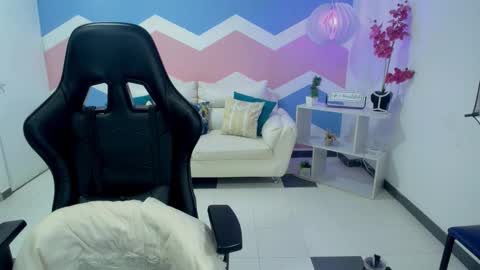 mayli_marie online show from March 25, 11:33 pm