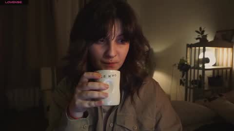 Snapshot of maymary_ chatting on December 3, 6:44 pm Mary . online show from December 3, 6:44 pm
