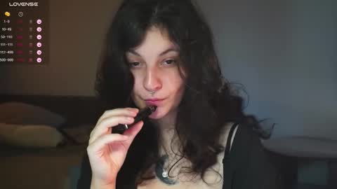 Snapshot of maymary_ chatting on September 19, 6:17 am Mary . online show from September 19, 6:17 am