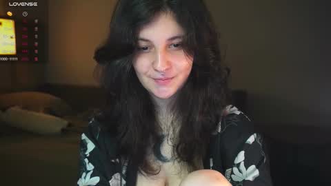 Snapshot of maymary_ chatting on September 12, 5:42 am Mary . online show from September 12, 5:42 am