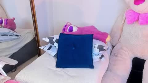 may online show from September 26, 10:40 pm