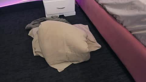 Maze online show from April 7, 6:37 am