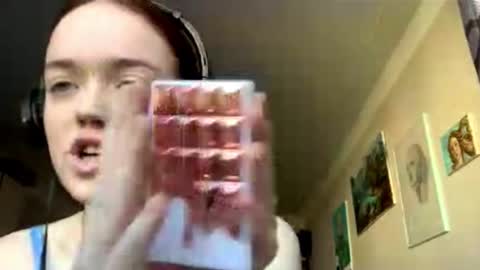 Hello Lisa here   Help me to make 50 thumbs up 333 online show from October 8, 8:09 am