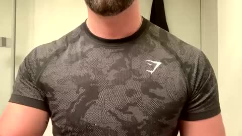 mcr8080 online show from January 31, 5:51 am