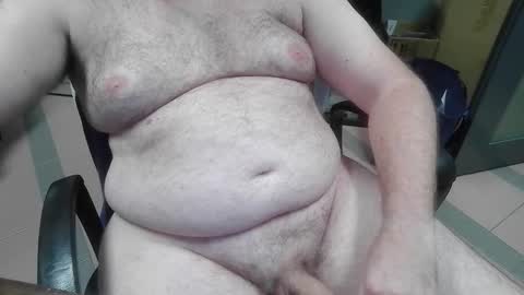 mdm1981 online show from September 18, 7:51 pm