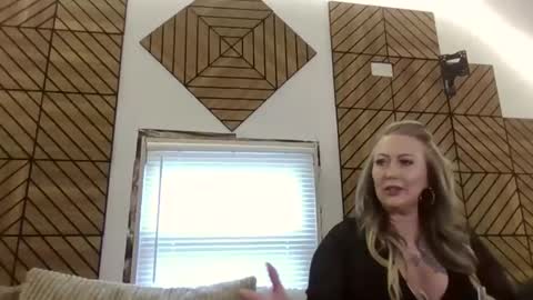 me2283 online show from May 14, 2:37 pm