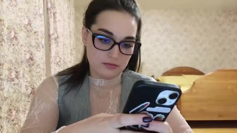 Melissa online show from February 12, 3:05 pm