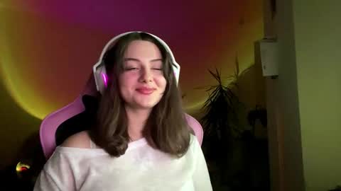 Ashley online show from February 9, 5:27 pm