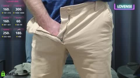 Meaty Roll online show from February 9, 5:00 am