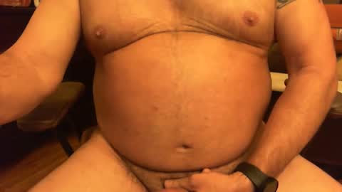 Snapshot of medfirebear chatting on January 11, 2:09 am medfirebear online show from January 11, 2:09 am