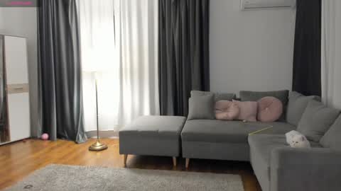 Snapshot of medussaeyes chatting on February 9, 12:39 am MedussaEyes online show from February 9, 12:39 am