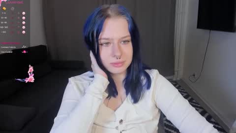 Sue online show from February 27, 9:07 pm