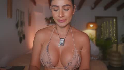 Snapshot of meegan1 chatting on September 28, 10:08 pm Andrea online show from September 28, 10:08 pm