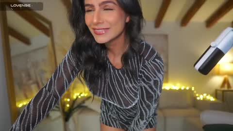 Snapshot of meegan1 chatting on February 8, 8:10 pm Andrea online show from February 8, 8:10 pm