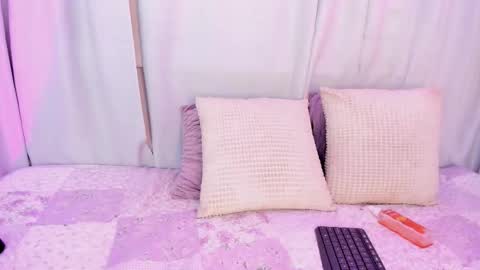 Melody online show from February 24, 3:42 am