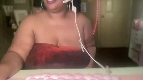 Southern Peach online show from October 14, 2:42 pm